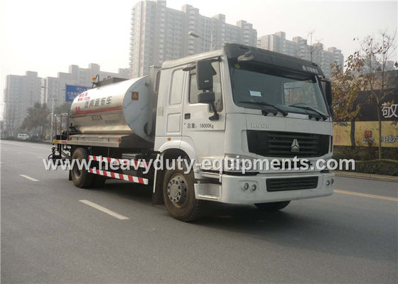 Китай Перевезите установленный тип на грузовиках жидкостный топливозаправщик асфальта с насосом вывел наружу 5 тонн/х поставщик